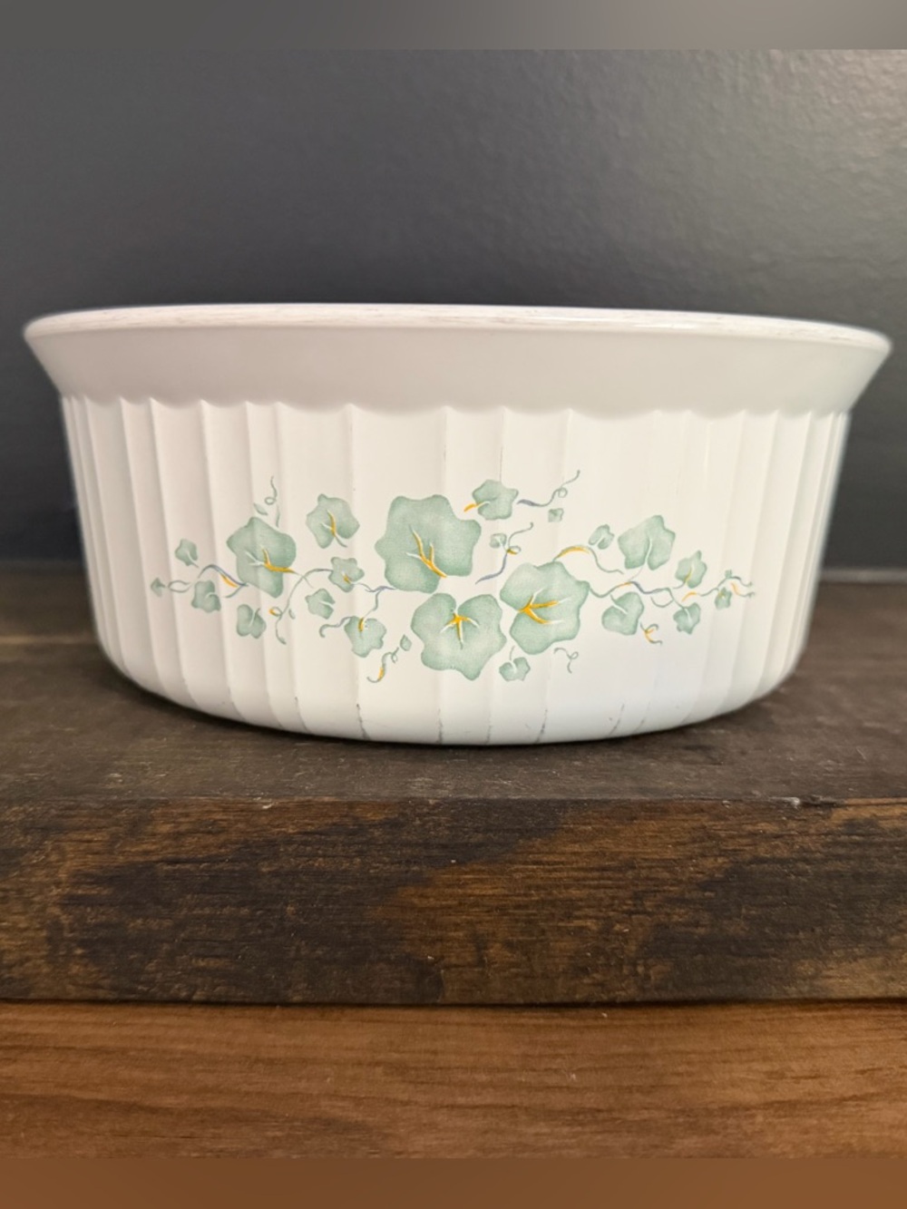 Corningware Callaway Ivy Round Casserole Dish